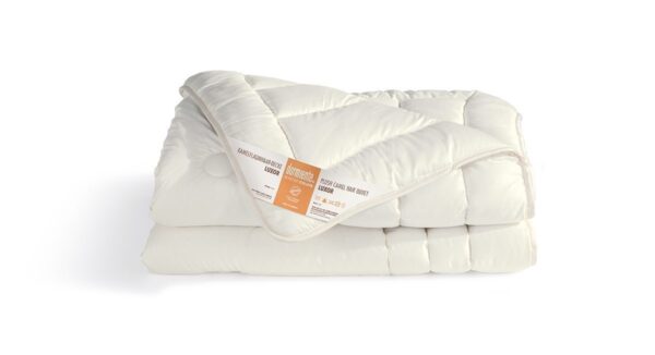 Kamelflaumhaar Einziehdecke von Dormiente