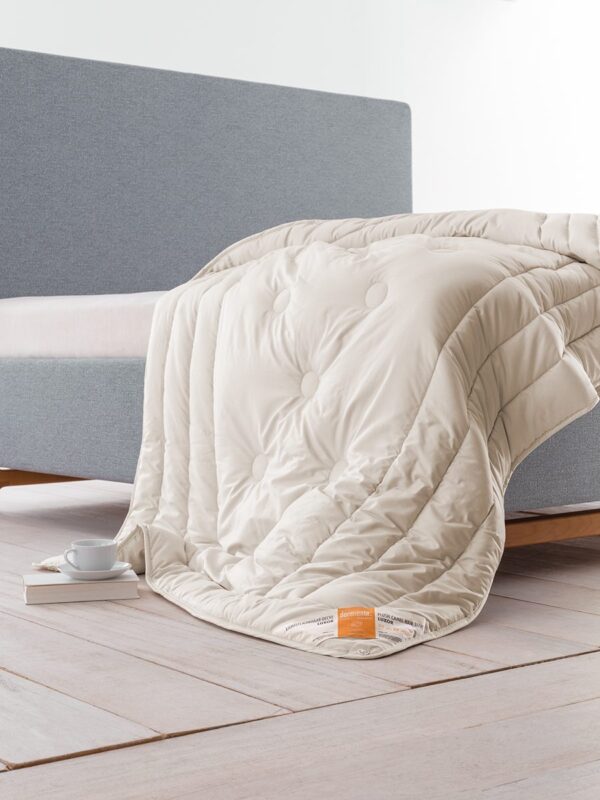 Dormiente Naturfaserdecke im Daunenspiel Onlineshop