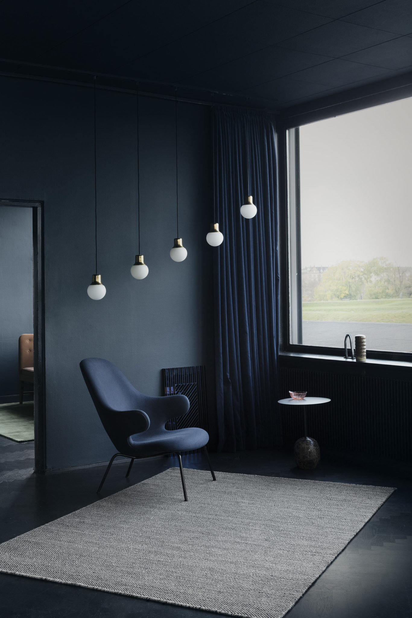 Fabula_Rolf_Rug_Grey_Black_Wool_Hand-woven_1615_A1_72dpi Fablua Living Naturteppich Rolf aus Wolle, flachgewebt, handwoven im Daunenspiel Onleinshop