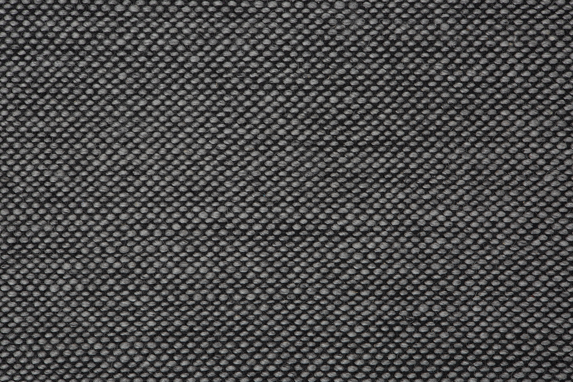Fabula_Rolf_Rug_Grey_Black_Wool_Hand-woven_1615_C_72dpi Fablua Living Naturteppich Rolf aus Wolle, flachgewebt, handwoven im Daunenspiel Onleinshop