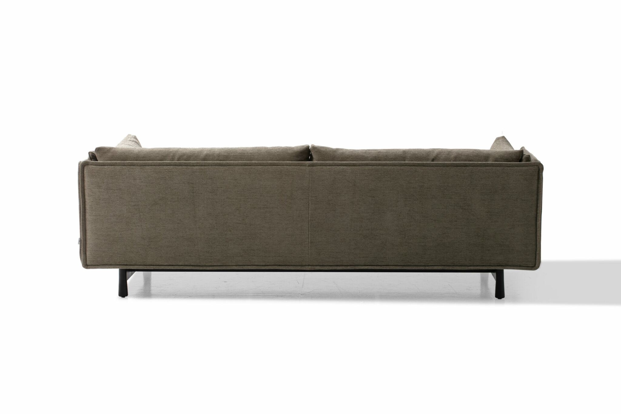 Kite_mod. 09, 2.5 steater._Roco col. 8_v3 Wendelbo Sofa KITE im Daunenspiel online-Shop