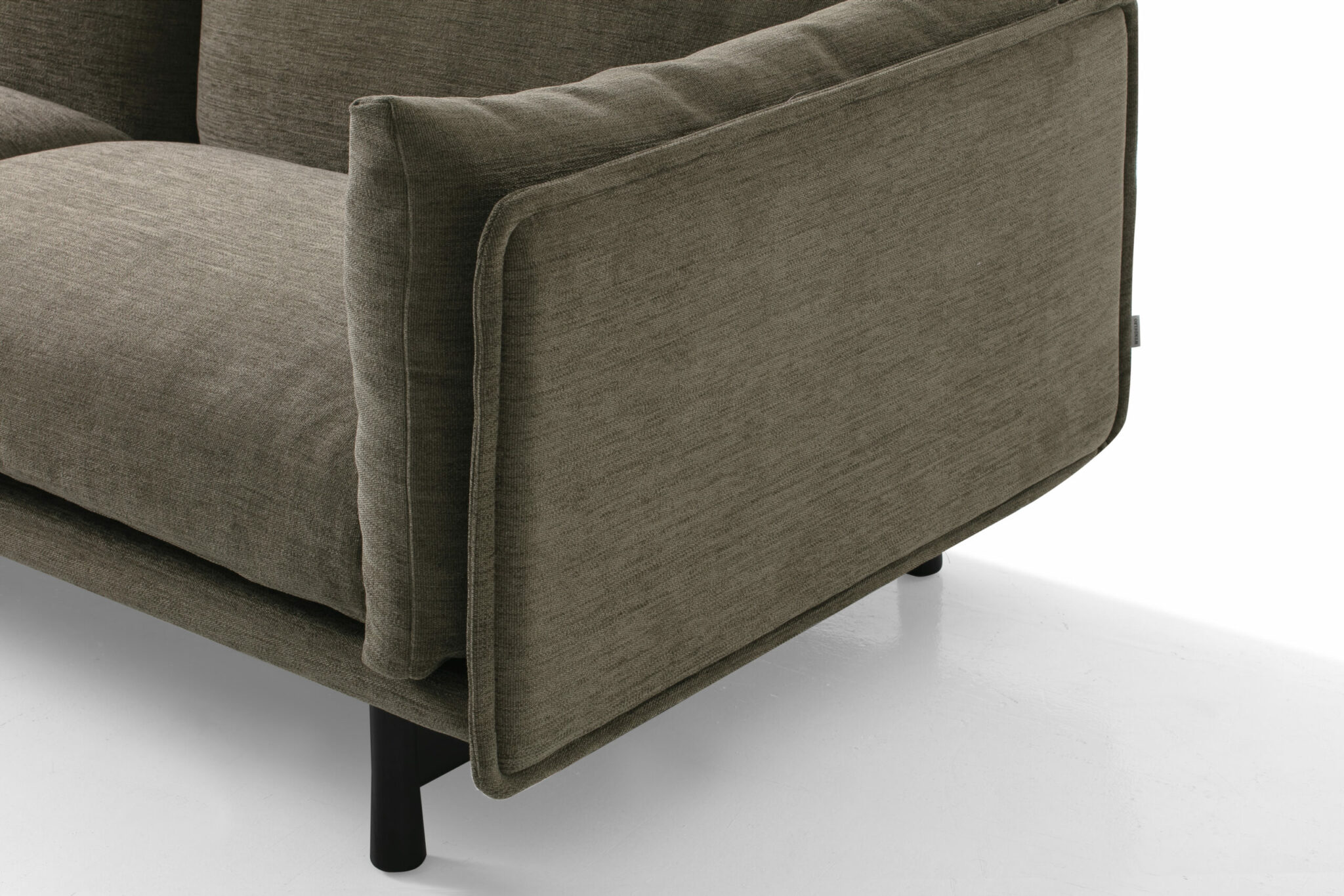 Kite_mod. 09, 2.5 steater._Roco col. 8_v4 Wendelbo Sofa KITE im Daunenspiel online-Shop