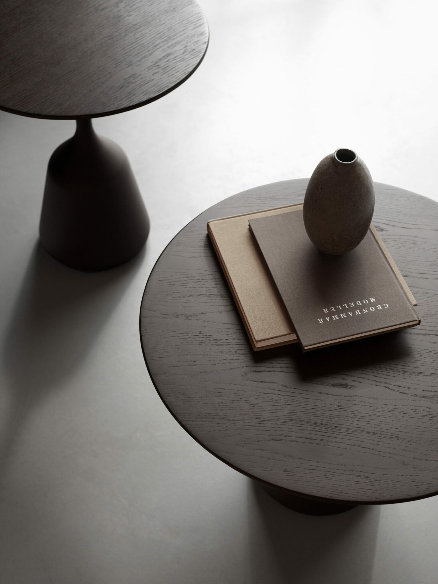 Coin_Detail_side table_High and Low_Oak veneer_dark brown base and top