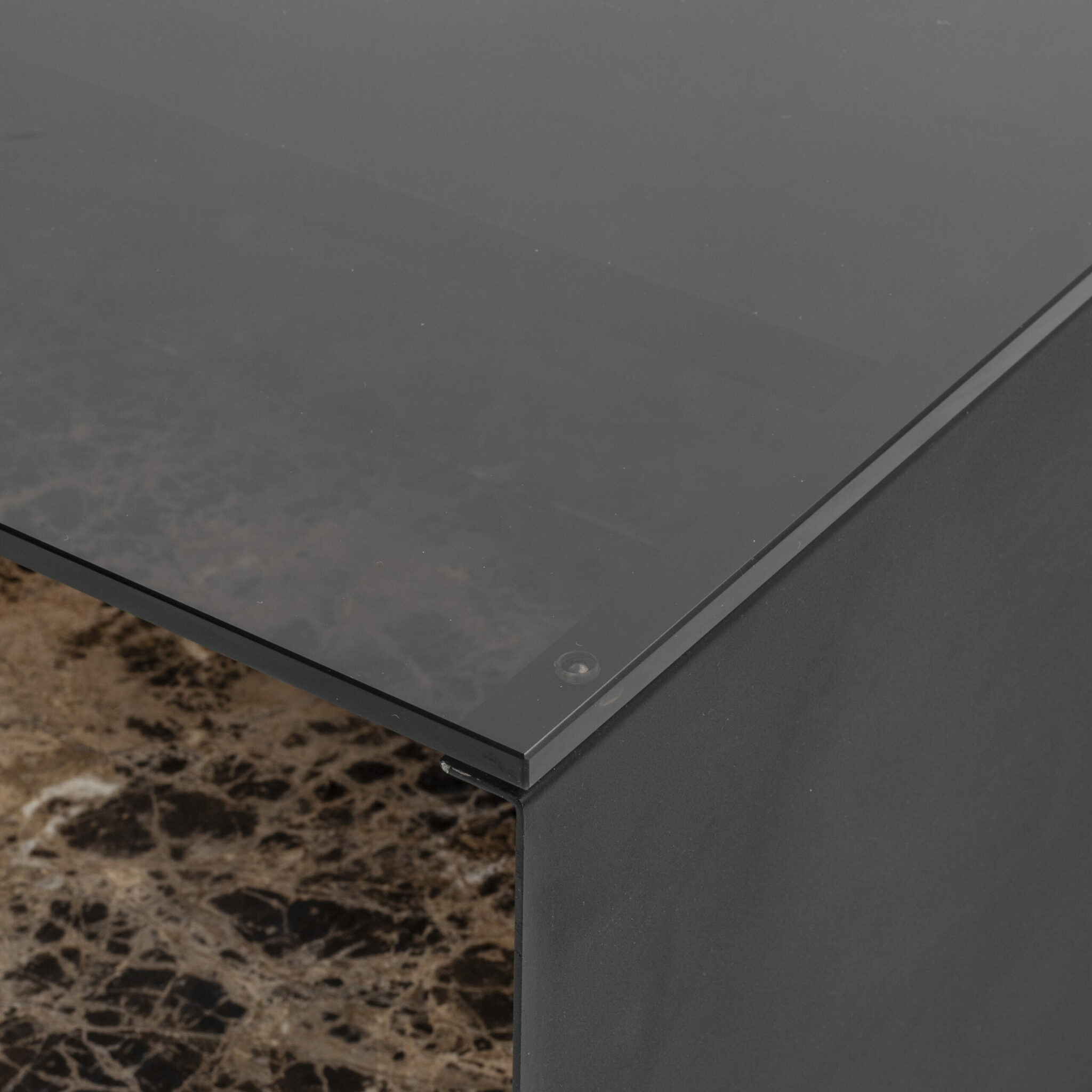 Expose_Side table_Detail_v1