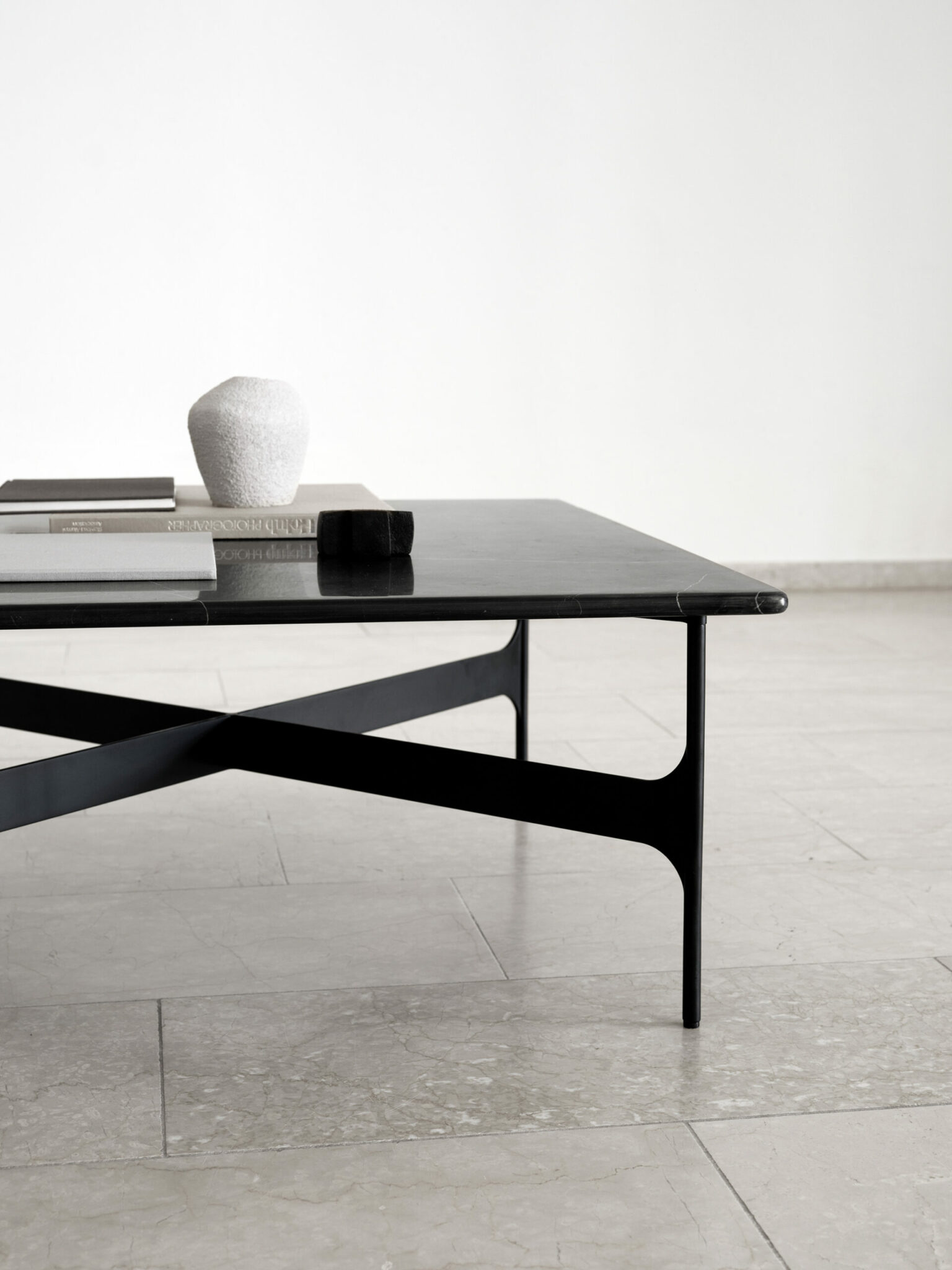 Floema_Detail_Square coffee table_V1_72 dpi