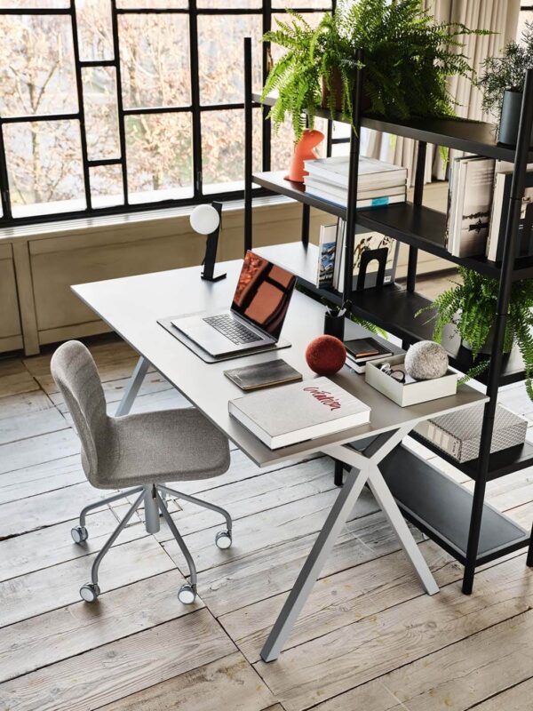 Midj Tisch DAMA für Büro und privat bei Daunenspiel