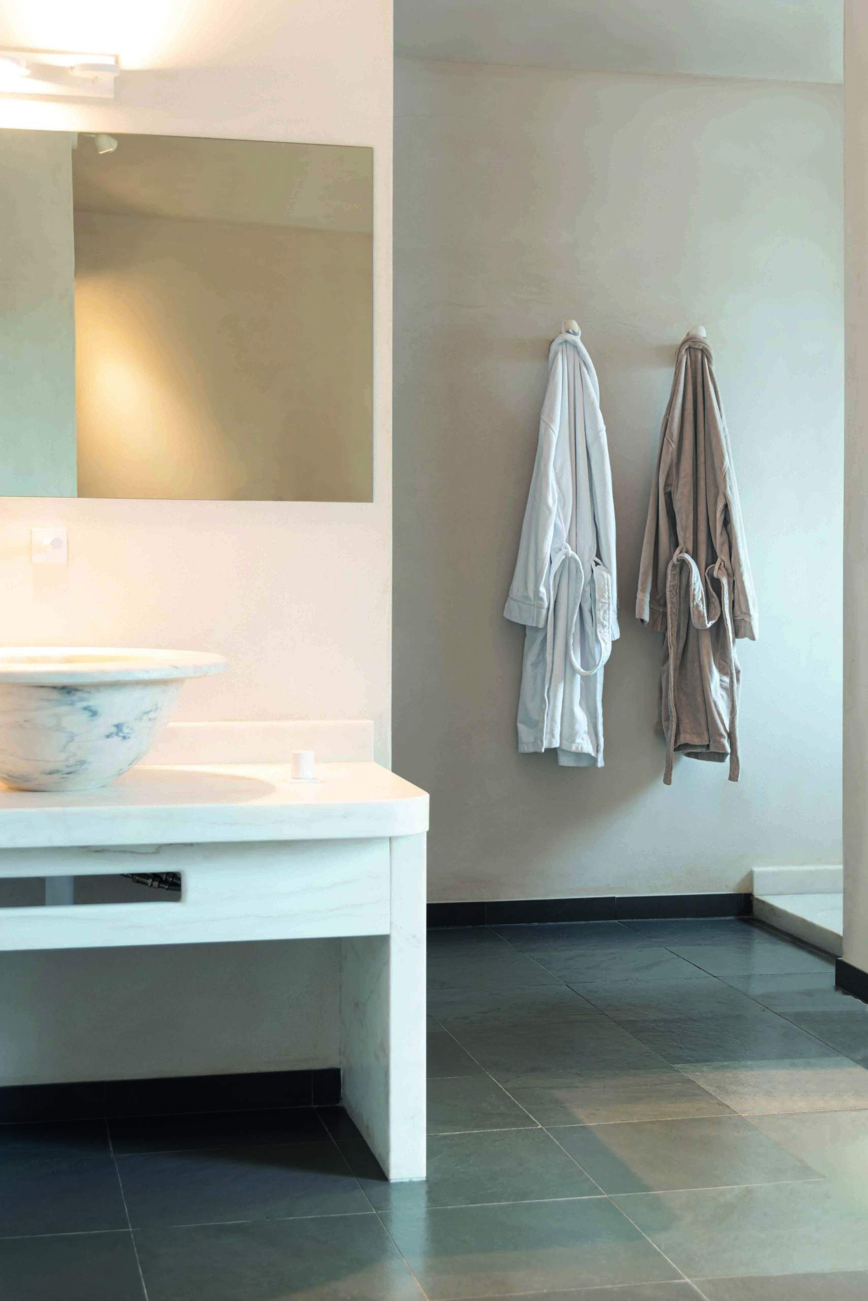 COOL_BATHROBE Bademantel cool von Graccioza im online shop von Daunenspiel