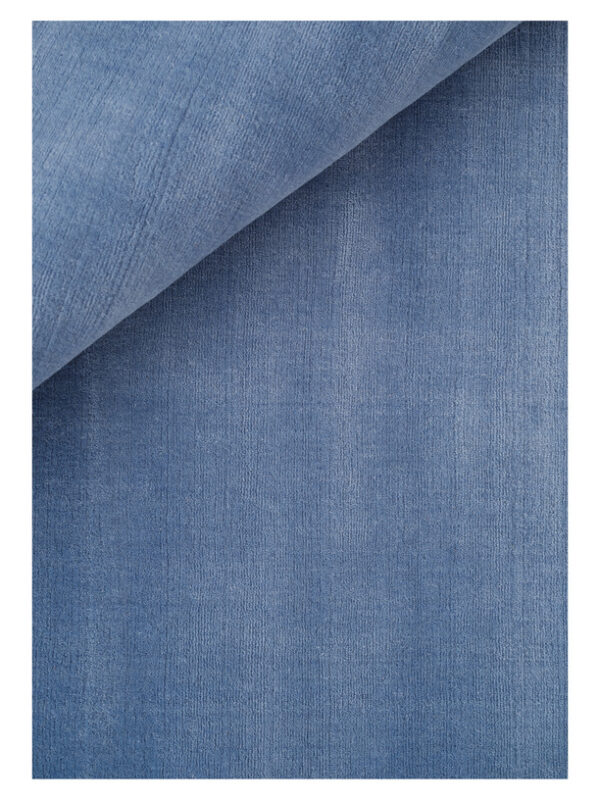 Line Design Teppich aus 100% handwoven Wolle Halo Cloud im Daunenspiel Online-Shop