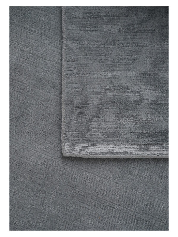 Line Design Teppich aus 100% handwoven Wolle Halo Cloud im Daunenspiel Online-Shop
