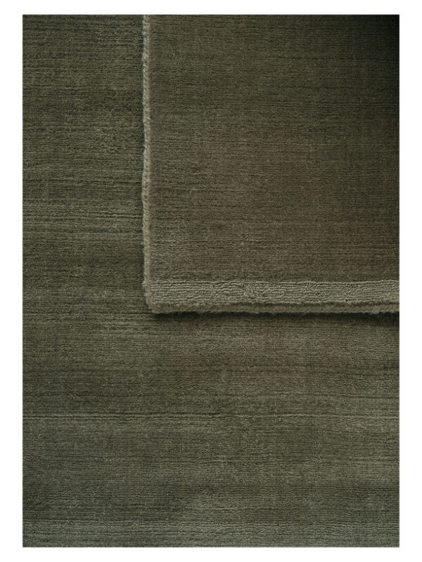 Line Design Teppich aus 100% handwoven Wolle Halo Cloud im Daunenspiel Online-Shop